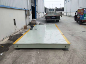 南陽鄧州裕祥倉儲定額15噸地磅