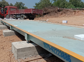 信陽市商城縣鳳凰窩糧食庫100噸地磅