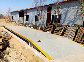 河南省(濮陽市)河子再生資源60噸超低地磅